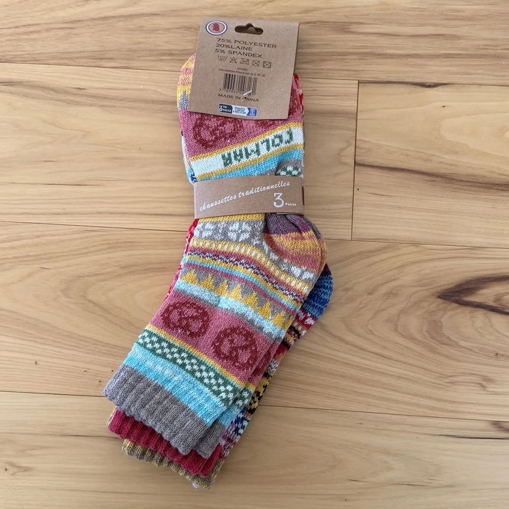 NWT Wool Winter Socks Patterned Design Made in China Bought in France Size 6-8 W